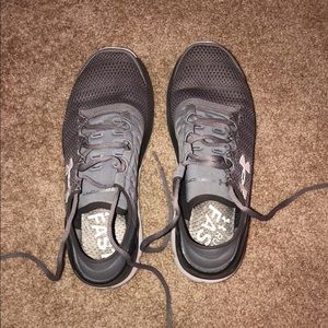 Women’s under armor shoes